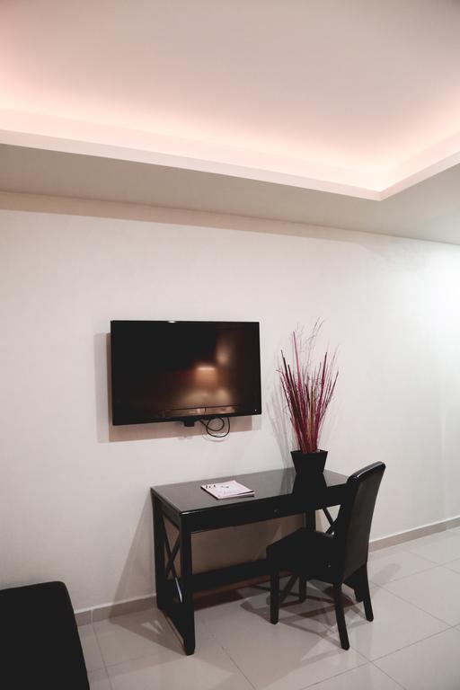 Art Hotel อากวสคาเลียนเทส ภายนอก รูปภาพ