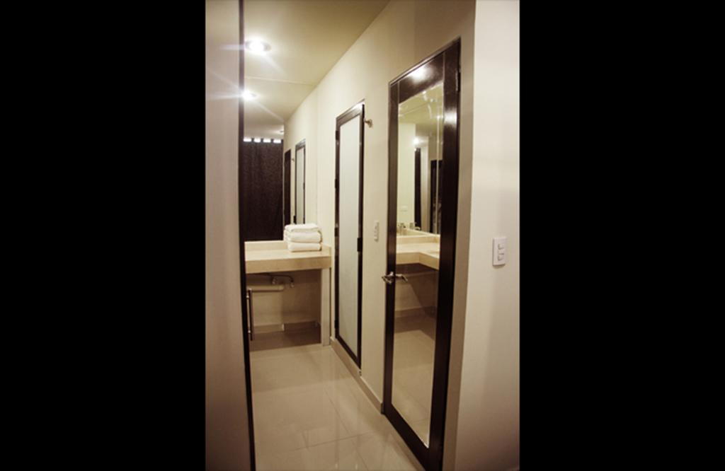 Art Hotel อากวสคาเลียนเทส ภายนอก รูปภาพ